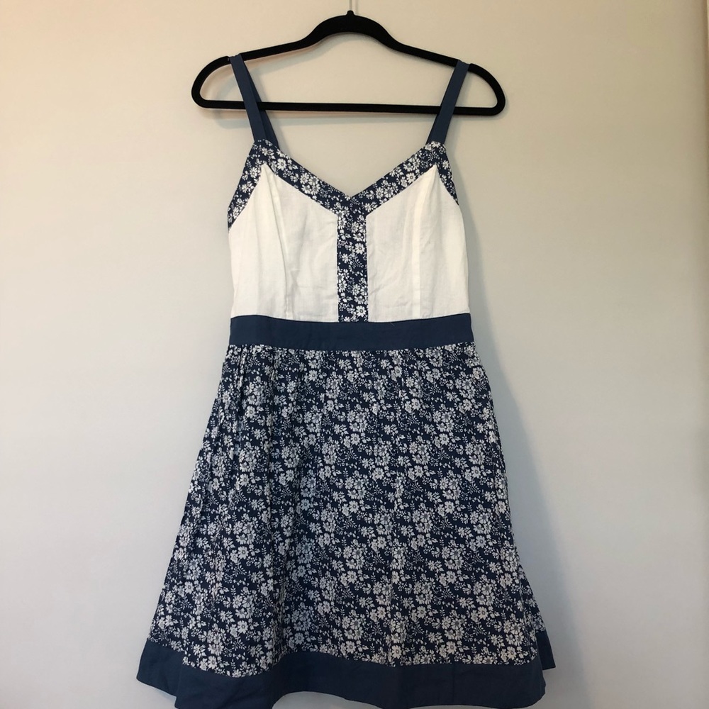 NWT Blue and White Floral Print Dress